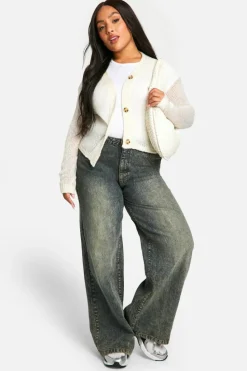 Cardigans*boohoo Plus Knitted Cropped Cardigan cream
