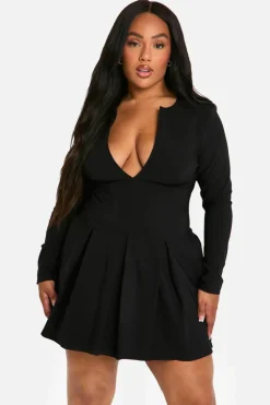 Skater Dresses|Mini Dresses*boohoo Plus Long Sleeve Corset Detail Plunge Pleated Hem Dress black