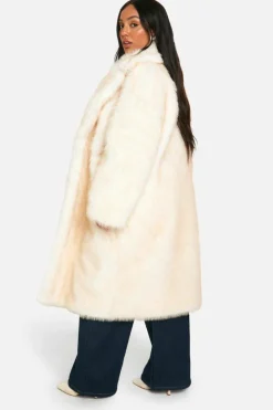 Up To 80% Off Winter Warmers|Faux Fur Coats*boohoo Plus Luxe Two Tone Faux Fur Coat cream