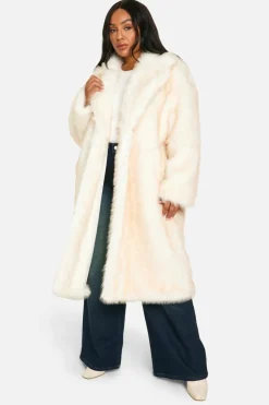 Up To 80% Off Winter Warmers|Faux Fur Coats*boohoo Plus Luxe Two Tone Faux Fur Coat cream