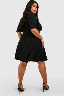 Skater Dresses*boohoo Plus Pleated Angel Sleeve Skater Dress black