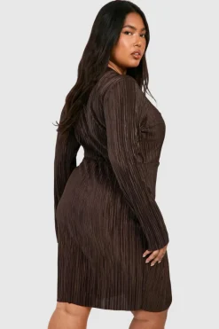 Wrap Dresses*boohoo Plus Plisse Wrap Mini Dress chocolate
