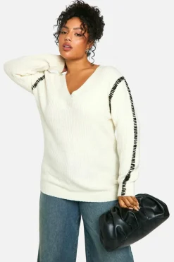 Jumpers*boohoo Plus Premium Contrast Trim V Neck Longline Jumper ecru