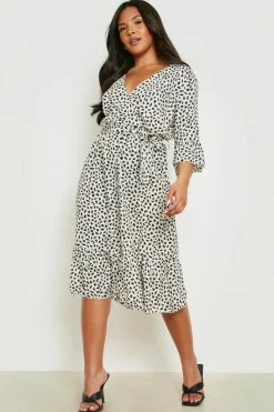 Wrap Dresses*boohoo Plus Ruffle Hem Spotty Wrap Dress ivory