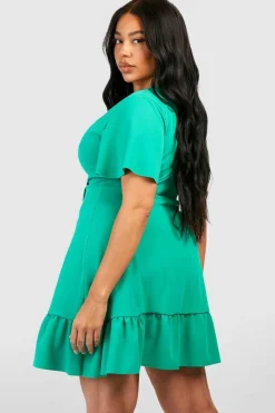 Wrap Dresses*boohoo Plus Ruffle Wrap Dress green