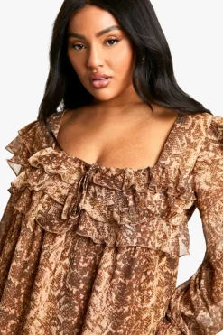 Smock Dresses*boohoo Plus Print Ruffle Smock Mini Dress snake