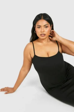 Bodycon Dresses*boohoo Plus Strappy Scoop Neck Maxi Dress black