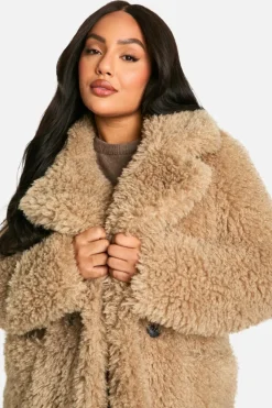 Up To 80% Off Winter Warmers|Teddy Jackets*boohoo Plus Teddy Faux Fur Coat biscuit