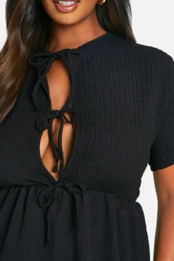Smock Dresses*boohoo Plus Textured Tie Front Smock Dress black