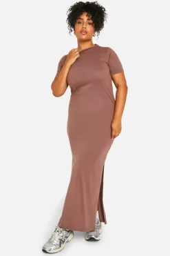 T-Shirt Dresses|Shirt Dresses*boohoo Plus T-shirt Maxi Dress mocha