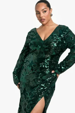 Wrap Dresses|Midi Dresses*boohoo Plus Velvet Demask Wrap Midi Dress emerald