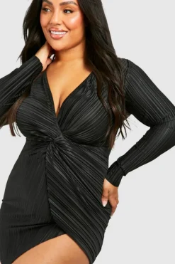 Wrap Dresses*boohoo Plus Wide Plisse Twist Front Wrap Dress black