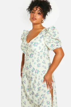 Skater Dresses*boohoo Plus Woven Ditsy Floral Ruched Milkmaid Dress lemon