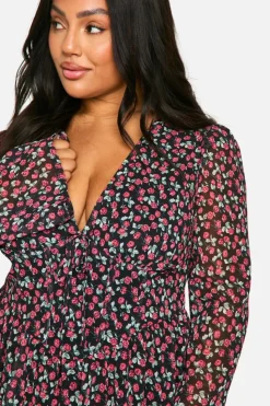 Skater Dresses|Mini Dresses*boohoo Plus Woven Floral Milkmaid Skater Dress black