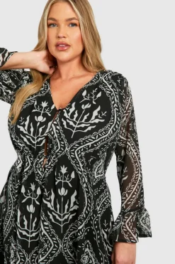 Midi Dresses*boohoo Plus Woven Paisley Print Frill Sleeve Midi Dress black