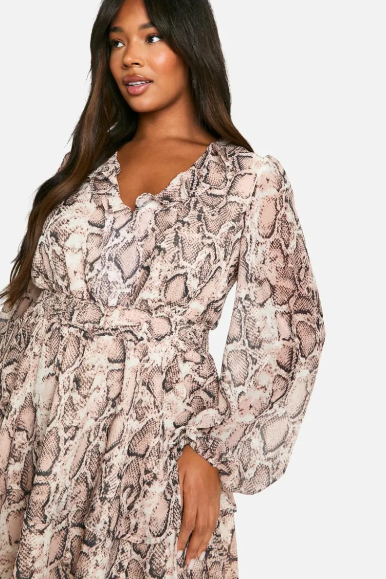 Smock Dresses*boohoo Plus Woven Print Ruffle Skater Dress snake
