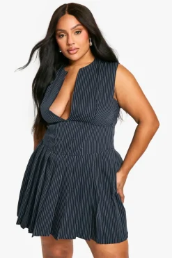 Skater Dresses*boohoo Plus Woven Stripe Plunge Pleated Dress navy