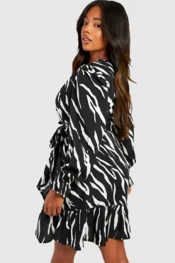 Wrap Dresses|Mini Dresses*boohoo Plus Zebra Long Sleeve Wrap Dress black
