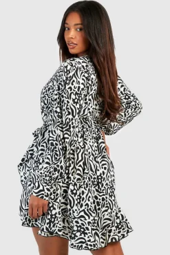 Wrap Dresses|Skater Dresses*boohoo Plus Zebra Wrap Ruffle Skater Dress black