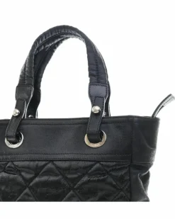 Tote Bags*Chanel Preloved Chic Quilted Tote Bag with Nylon Trim and Zip Closure Black