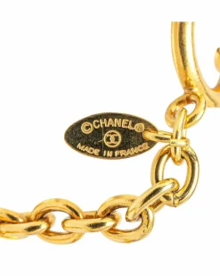 Necklaces*Chanel Preloved Plated Pendant Necklace with Spring Ring Closure Gold