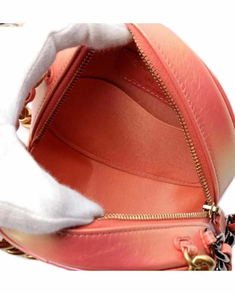 Clutch Bags*Chanel Preloved Iridescent Lambskin Leather Round Clutch with Chain Strap Pink