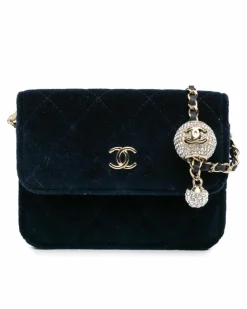 Clutch Bags*Chanel Preloved Mini Velvet Pearl Crush Clutch With Chain Blue