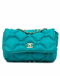 Shoulder Bags*Chanel Preloved Quilted Leather Shoulder Bag with Chain Straps and Twist-Lock Blue