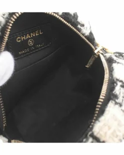 Clutch Bags*Chanel Preloved Tweed Round Clutch with Chain and Coin Purse White