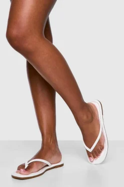 Sandals*boohoo PU Square Toe Flip Flops white
