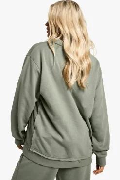 Sweatshirts|Hoodies & Sweatshirts*boohoo REVERSE LOOPBACK PANNELLED V NECK SWEATSHIRT sage