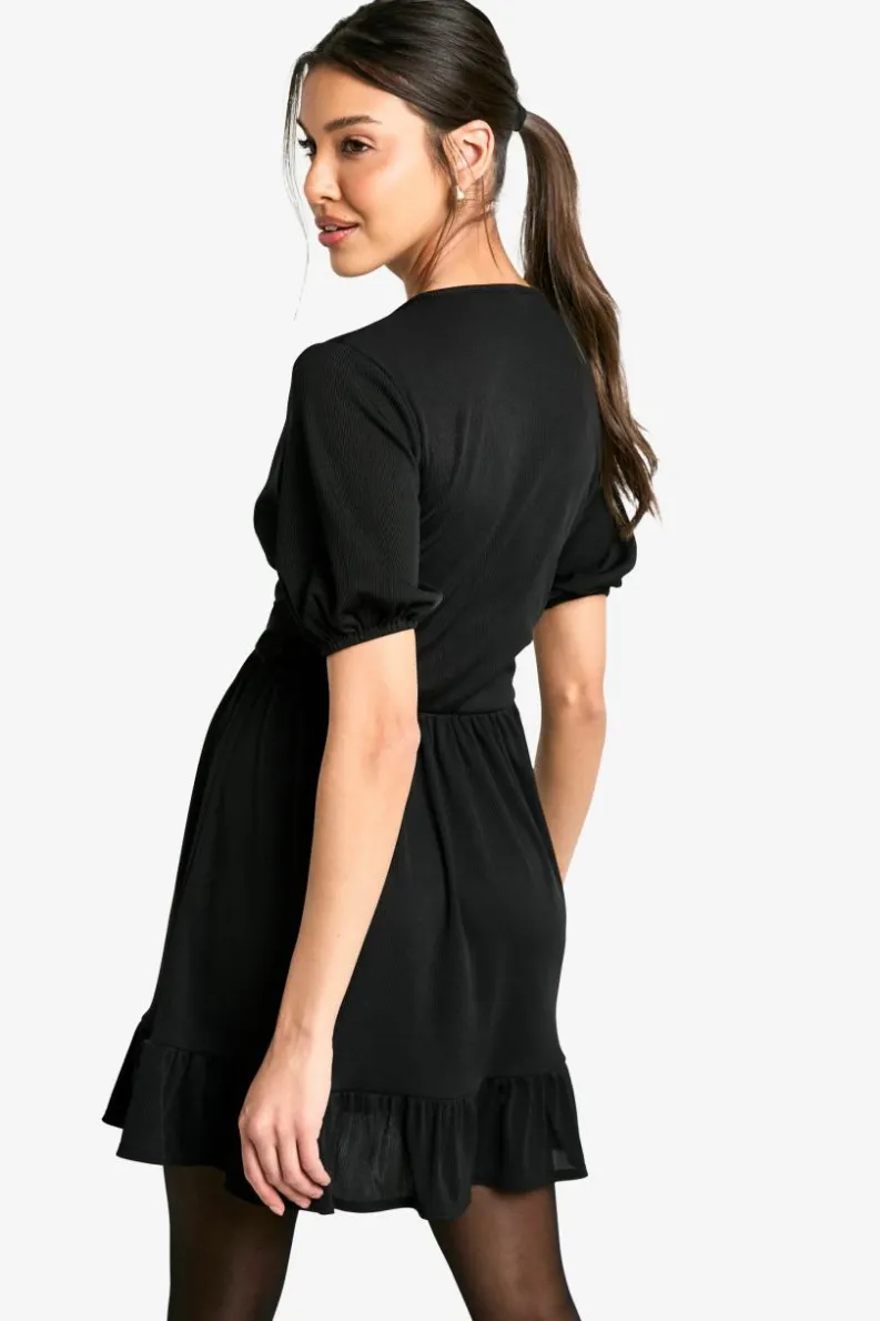Smock Dresses*boohoo Ribbed Puff Sleeve V Neck Tiered Smock Dress black
