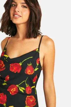 Cami Dresses*boohoo Rose Floral Mini Dress black