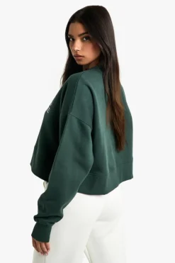 Sweatshirts|Hoodies & Sweatshirts*boohoo Saint Germain Athletics Club Slogan Boxy Crop Sweatshirt forest