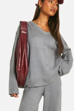 Knitted Co-Ords*boohoo Soft Knit V Neck Wide Leg Knitted Co-ord charcoal