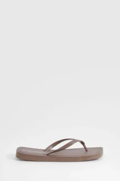 Sandals*boohoo Square Toe Flip Flops chocolate