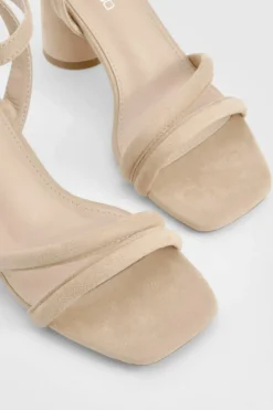 Heels*boohoo Statement Padded Strappy Mid Heels nude