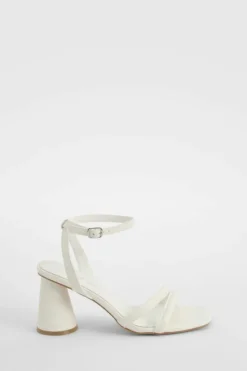 Heels*boohoo Statement Padded Strappy Mid Heels white