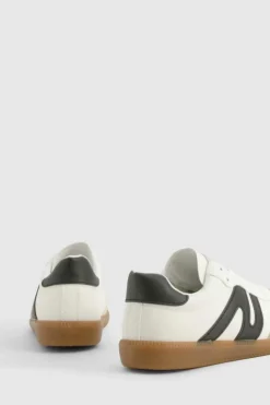 Trainers*boohoo Striped Gum Sole Trainers black