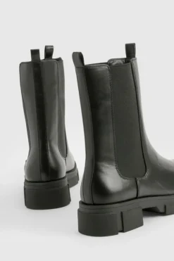 Calf High Boots|Chunky Boots*boohoo Tab Detail Elastic Insert Chunky Chelsea Boot black
