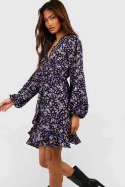 Wrap Dresses*boohoo Tall Floral Print Ruffle Wrap Skater Dress black