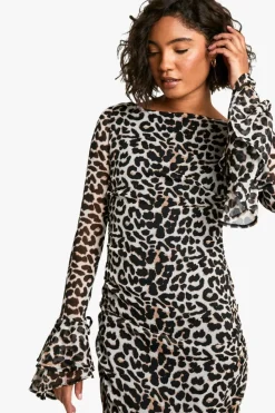 Smock Dresses*boohoo Tall Leopard Chiffon Ruffle Midaxi Dress brown