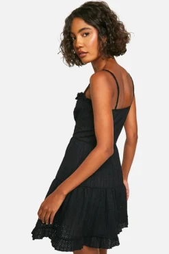 Smock Dresses*boohoo Tall Textured Frill Smock Dress black