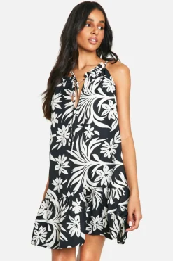 Smock Dresses*boohoo Tall Tropcial Print Strappy Mini Dress black