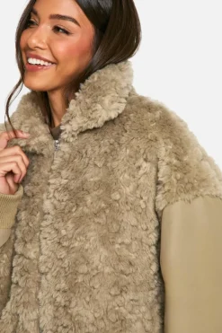 Up To 80% Off Winter Warmers|Bomber Jackets*boohoo Teddy Fur Oversized Bomber Jacket sage