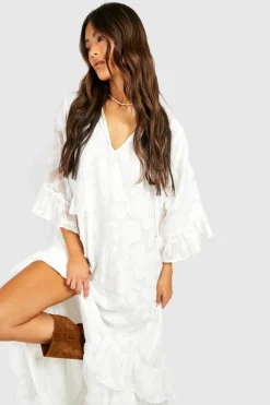 Smock Dresses*boohoo Textured Chiffon Ruffle Detail Maxi Dress cream