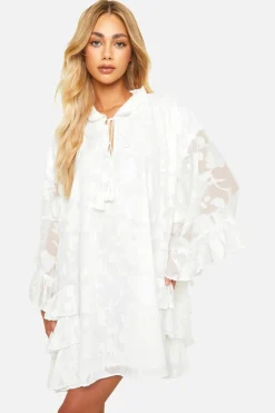 Smock Dresses*boohoo Textured Floral Ruffle Detail Smock Mini Dress white