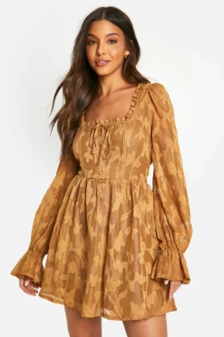 Skater Dresses*boohoo Textured Puff Sleeve Milkmaid Skater Dress caramel