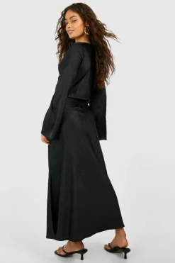 Maxi Dresses|Long Sleeve Dresses*boohoo Textured Satin Column Maxi Dress black