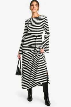 Skater Dresses*boohoo Textured Stripe Flare Sleeve Midaxi Dress black